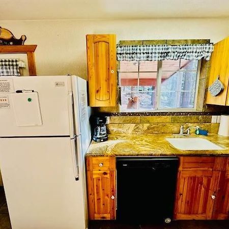 Apartament Cozy Bear South-Inside Yosemite-Sleeps 5 Yosemite West Zewnętrze zdjęcie